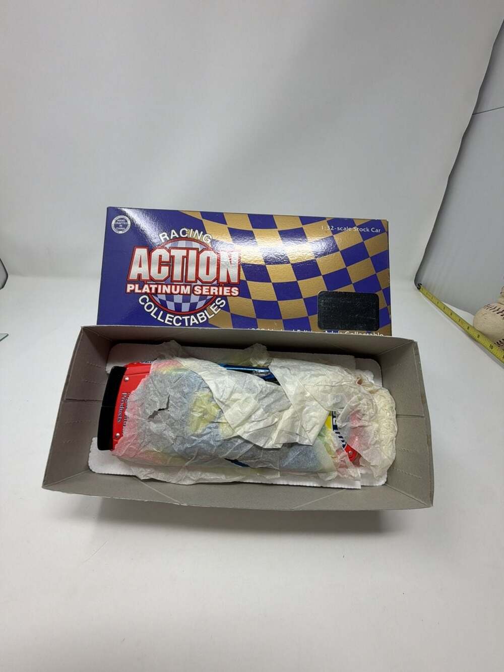 Action Racing Collectables Platinum Series 1998 Jeff Gordon #24 DuPont 1:32 Scal